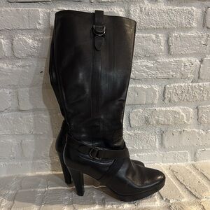 Cole Haan with Nike Boot, size 10